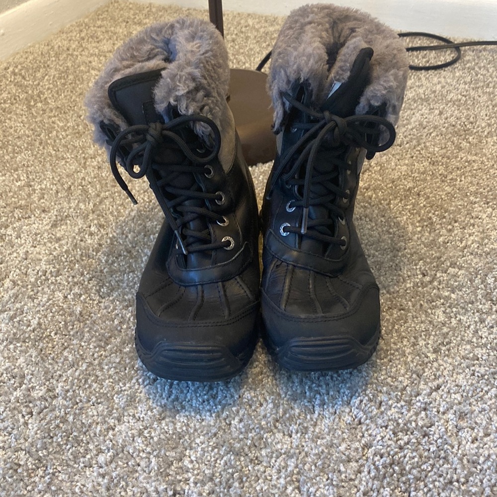 UGG Heavy Snow Boots